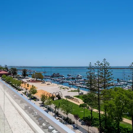 Del Marina Apartman *