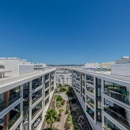 Del Marina شقة Olhão